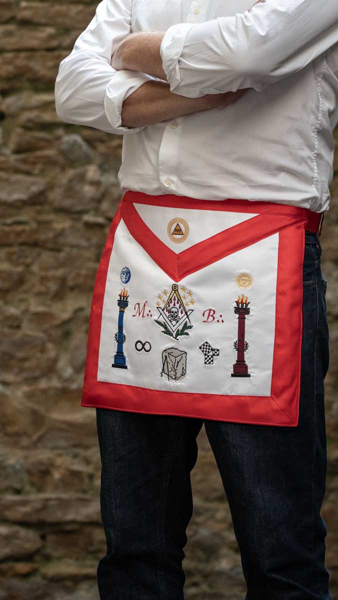 Comment Choisir son Tablier Maçonnique ?