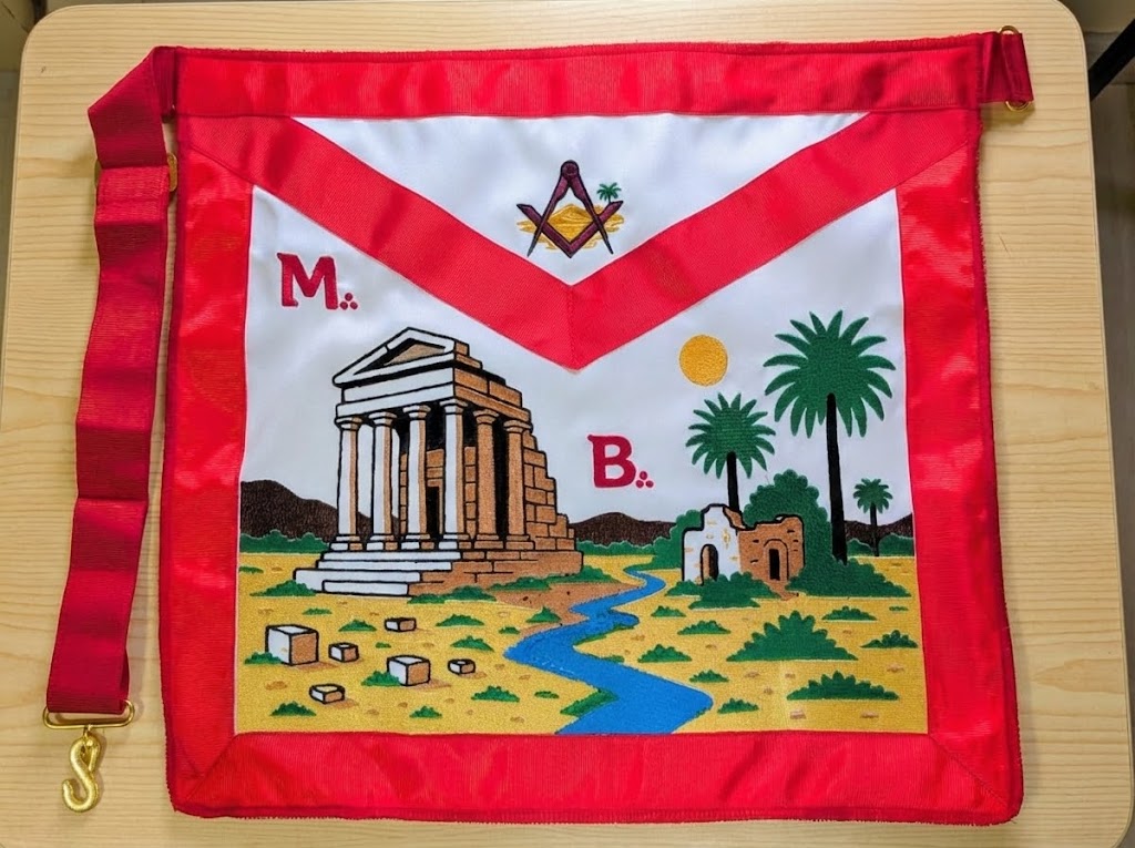 Renouer avec la tradition des tabliers maçonniques artistiques en proposant des tabliers maçonniques artisanaux et uniques